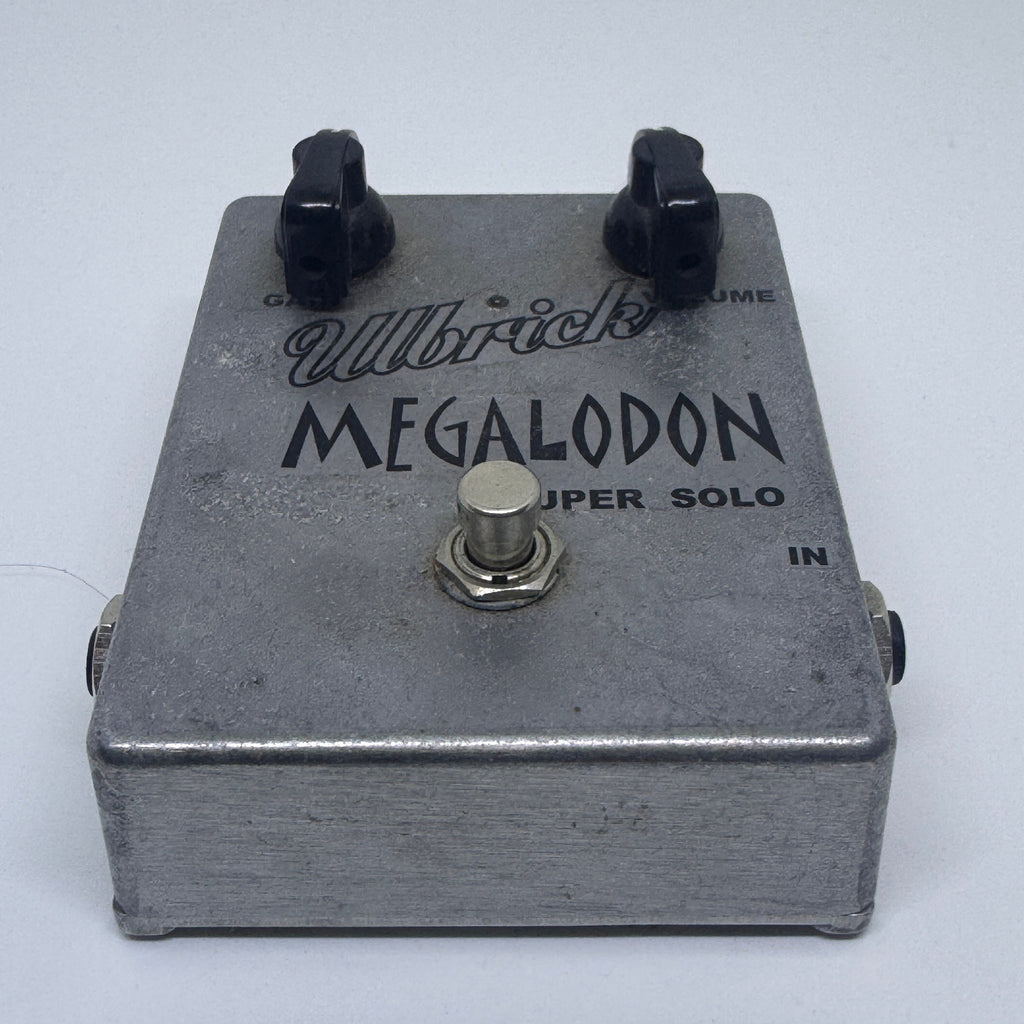 Megalodon Super Solo